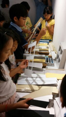 紙タワー・材料