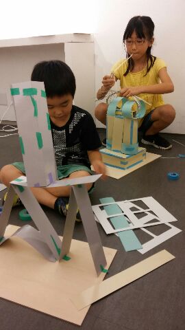 紙タワー・製作中