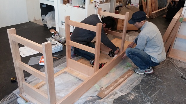 プロセス・台（逆さ）